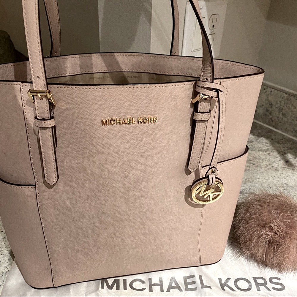 MICHAEL KORS Jet Set Large Travel Tote Bag